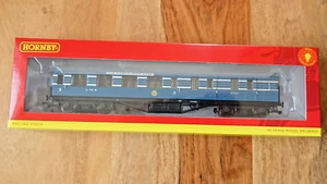 Hornby R40051 LMS Stanier Coronation Scot 57' BTK Coach No.5792 WITH LIGHTS NEW - Picture 1 of 3