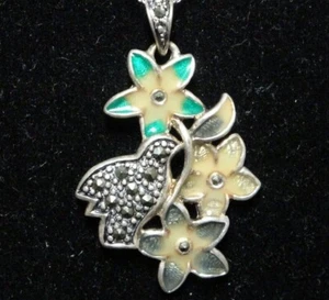 Sterling Silver Necklace w/ Bird & Flower Charm 17.5" - Picture 1 of 3