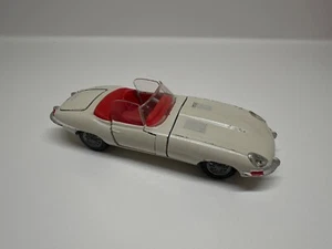 Tekno Jaguar E Type Diecast 1/43 - Picture 1 of 6