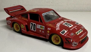 SÓLIDO: DIECAST 1/43 PORSCHE 935 TURBO ROJO #70 COCHE NÚMERO DE MODELO 1032 - Imagen 1 de 7