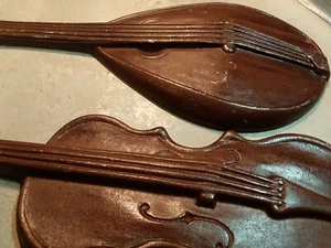 Vintage ROYAL Aluminiumguss METALL Violine Mandoline Wandbild BRAUN MID CENTURY  - Bild 1 von 4