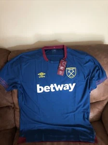 Umbro West Ham United Premier League Fußball Trikot Neu mit Etikett Größe 2XL Herren - Bild 1 von 11