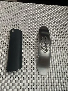 OMECORE Garlic Rocker With Silicone Peeler Mincer Press Dishwash/Safe Stainless - Picture 1 of 6
