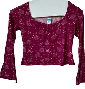 New Rue+ Plus Size 1X Long Sleeve Top V Neck Maroon with Moons & Butterflies - Picture 1 of 11