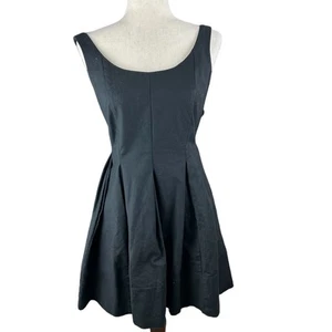 GAP Black Fit and Flare Back Zipper Scoop Neck Sleeveless Dress Size 4 EUC - Picture 1 of 6