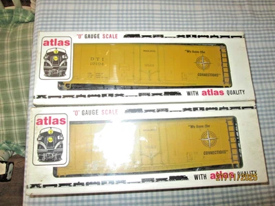 2 x  ATLAS O GAUGE - REEFER BOX CARS-DETROIT TOLEDO & IRONTON- BOXED - Image 1 of 4