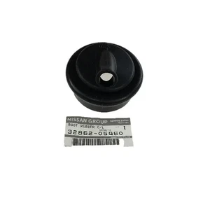 Genuine Nissan Patrol GU Y61 Gearbox selector rubber boot - Picture 1 of 1
