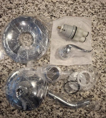 Delta BT14296 Windemere 14 Series w/ Cartridge CHROME finish **NEW** Open Box - Image 1 of 2