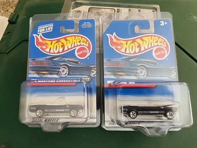 Ford Mustangs 1998 Hot Wheels #670 azul 1965, variantes de tarjeta, lote de 2 (T4) Foto 1 de 3