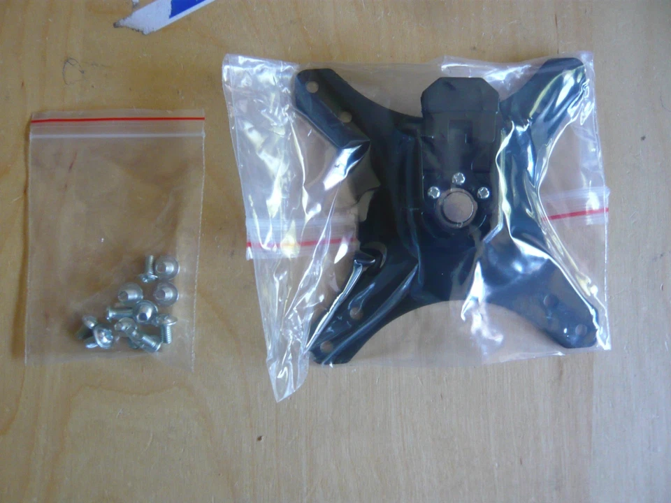 X VESA bracket for Magichold VIOZON Monitor stand  OLL-3L,OLL-10T-Silver - Image 1 of 1