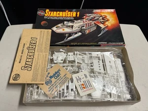 Airfix Starcruiser 1 Series 7 Unassembled Gerry Anderson Clip Together Model - Picture 1 of 5