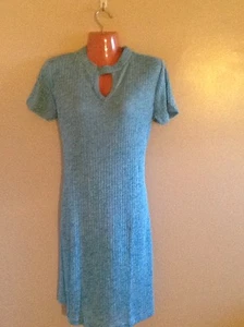 Women's Short Sleeve Casual Shift Dress - Picture 1 of 3