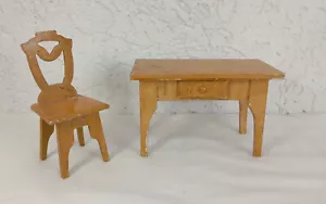 Puppenstubenmöbel für Puppenhaus Moritz Gottschalk - Tisch & Stuhl - um 1900 - Bild 1 von 8