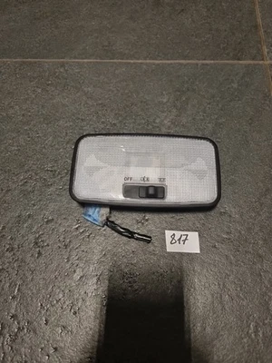 2018 TOYOTA C-HR ЗАДНИЙ ФОНАРЬ ДЛЯ ЧТЕНИЯ НА КРЫШЕ 81240-02080 - Изображение 1 из 4