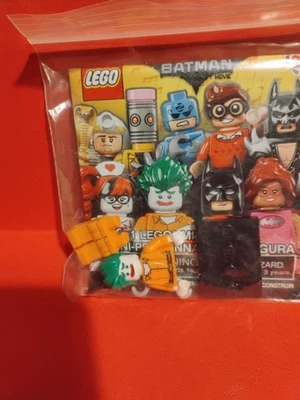 Minifigura LEGO el Guasón Batman Foto 1 de 2