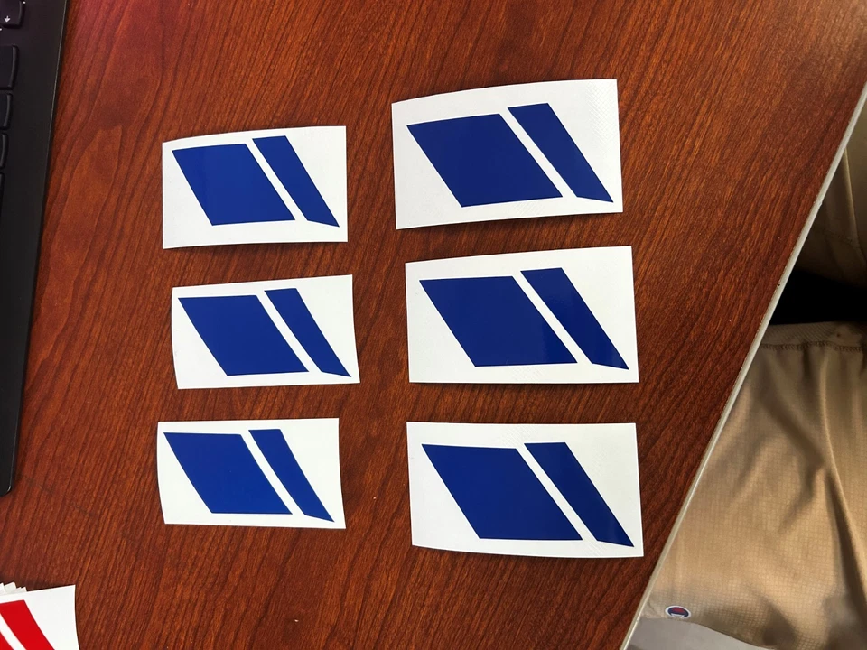 Синяя светоотражающая наклейка на обод колеса автомобиля 3M виниловая подходит для Dodge Charger 6 шт. - Изображение 1 из 1