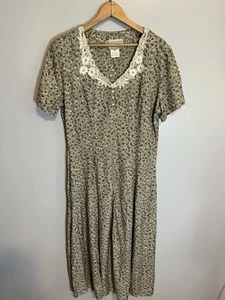 Vintage DBY Ltd. 90’s Floral Dress Pearl Buttons Lace Up Back Cottagecore Dress  - Bild 1 von 5