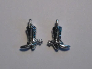 10 - WESTERN COUNTRY BOOTS WITH SPURS CHARMS FOR NECKLACE, BRACELET OR EARRINGS. - Picture 1 of 3