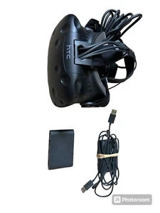 HTC Vive Virtual Reality Headset - Headset + linkbox + Cables only - Picture 1 of 6