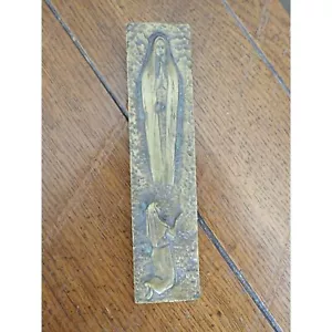 Vintage Christian Saint Virgin Mary Jesus Plaque Bonze Brass Souvenir De Lourdes - Picture 1 of 5