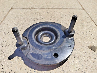 Alfa Romeo 147, 156, GT Front Shock Absorber Top Mount Plate - original (used) - Image 1 of 4