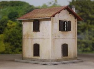 701DM Premium Line Eisenbahnmautstelle der FS Handarbeit Maßstab 1:87 - Bild 1 von 6