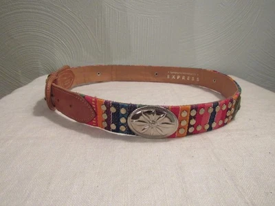 Cinturón De Colección Express Cuero Estampado Azteca con Caracolas de Metal M Western Boho Southwest Foto 1 de 4