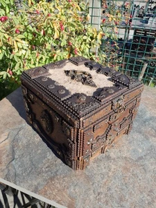 Antique French Tramp Art Trinket Box Sewing Jewellery Brass Details Display - Picture 1 of 19