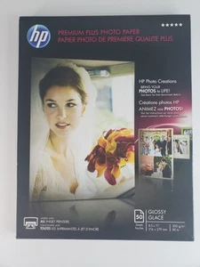 HP Premium Plus Photo Paper 80 lbs. Glossy 8-1/2 x 11 50 Sheets/Pack CR664A - Afbeelding 1 van 2