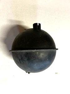 1990 - 1996 Chevrolet Corvette 82-92 Camaro Vacuum Reservoir Ball Tank 14056624 - Picture 1 of 6