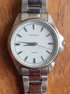 Sekonda Ladies Watch - White Dial New Battery - Picture 1 of 6