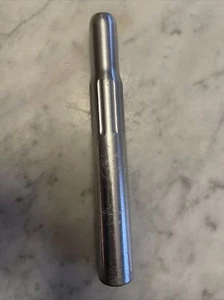 Vintage STRONG SEATPOST • 27.2mm x 8" • Fluted Aluminum • Japan. (NJ) - Picture 1 of 2