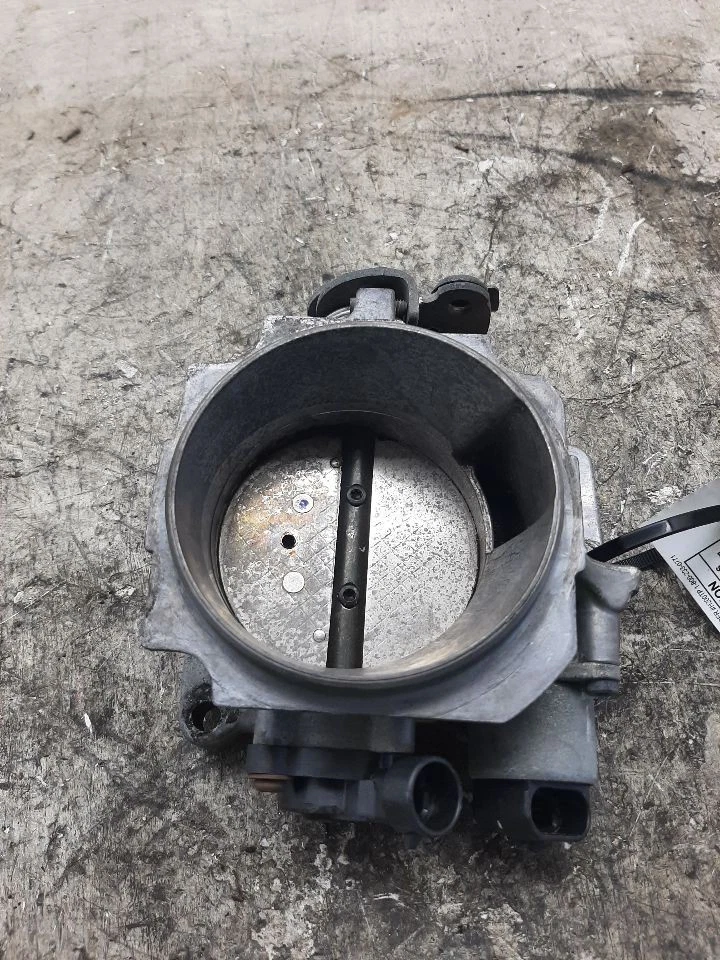 2001-2007 CHEVY EXPRESS 1500 VAN Throttle Body Valve Assembly 4.3L ID 12595276 - Image 1 of 4