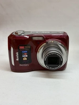 Kodak EasyShare C195 5X Optical Lens Digital Camera Red WORKS - Image 1 of 4