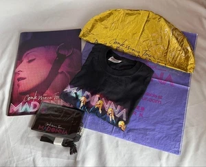 MADONNA Confessions Tour Tokyo Dome VIP Set Borsa Palloncino Marsupio Opuscolo Maglietta - Foto 1 di 10