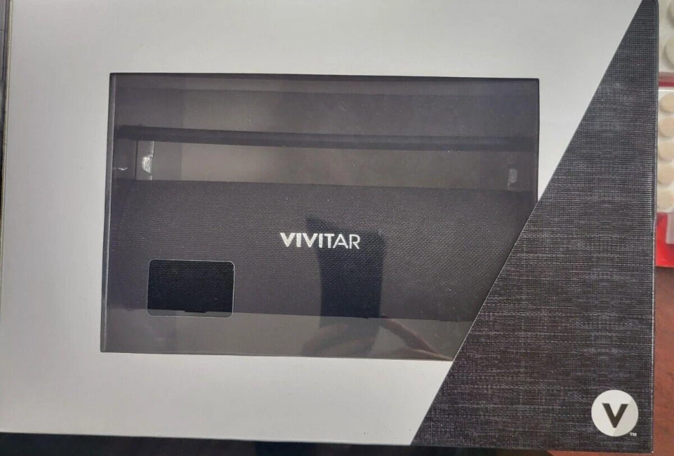 Vivitar Bluetooth Speaker  Black Fabrics Collection  ~8x3x3"  + Handle VF60016BT - Image 1 of 3