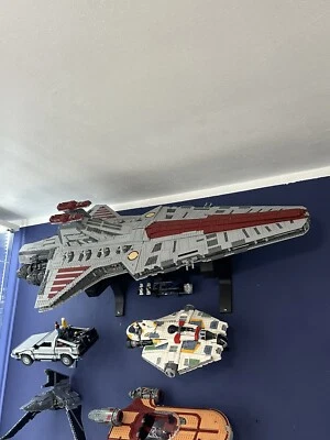 Wall Mount Display for Lego Star Wars UCS Venator  - Image 1 of 4