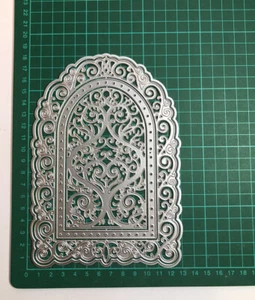 Großes 4-teiliges dekoratives elegantes Wirbelbogen Tor Stanzenset - 17,6 x 12,5 cm - Bild 1 von 3