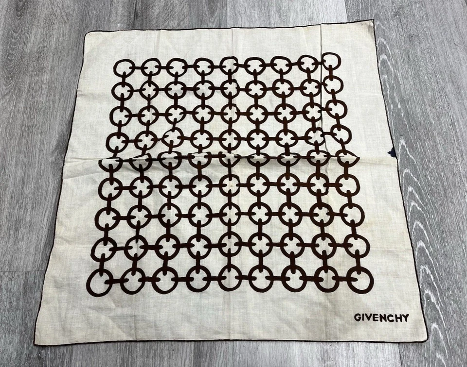 Bufanda enrollada a mano de lino cuadrada Givenchy vintage años 60 Foto 1 de 4