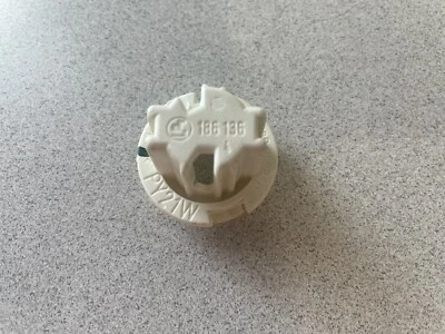 BMW X3 3.0Si E83LCI 2006-2010 ~ 1 toma de bombilla trasera ~ 63216916471 Foto 1 de 3