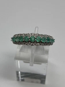 10K White Gold Natural Emerald and 0.25ct twt Diamond Band Ring Size 7.25 New - Picture 1 of 12