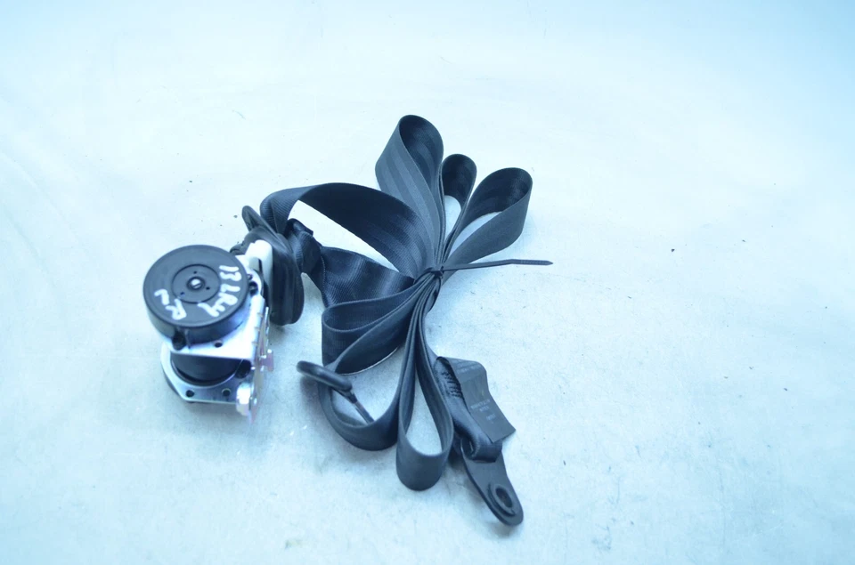 10-16 LAND ROVER LR4 REAR LEFT DRIVER SIDE SEAT BELT RETRACTOR OEM — 第 1/4 张图片