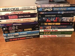 Vintage SCI FI Fantasy Fiction 20 Paperback Novel Lot Free Shipping $130 Value - Bild 1 von 21