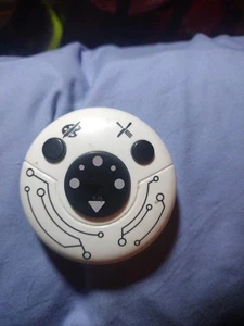 Remote Control For ROBOT CHAMELEON - Picture 1 of 2