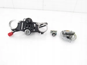 Yamaha YZF 125 R 475568587 Ignition Lock Filler Cap Shelf - Picture 1 of 6