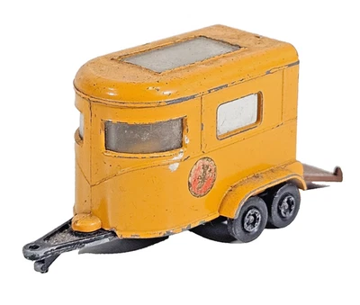 Matchbox Lesney No. 43 Pony Trailer Yellow  Vintage Diecast Horse Trailer Unbox. - Image 1 of 4