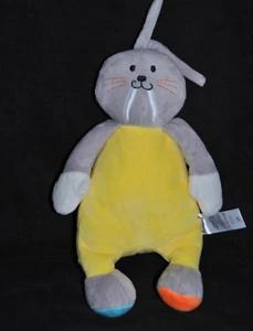 🐱Peluche doudou chat PMC Lingerie gris jaune hochet grelot 30 Cm Etat  NEUF - Picture 1 of 2