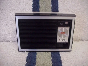 Aiwa AR-865 AM Radio Recapped Repaired Works Terrific Vintage - Picture 1 of 9