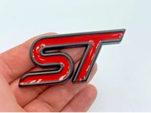 Rot Schwarz St 3D Emblem Aufkleber logo für Ford Fiesta Focus Edition 73mm - Bild 1 von 6