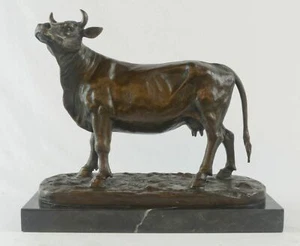 Eine fabelhafte Bronzeskulptur Bronze Kuh Skulptur auf Marmorsockel. Beeindruckend. - Bild 1 von 2